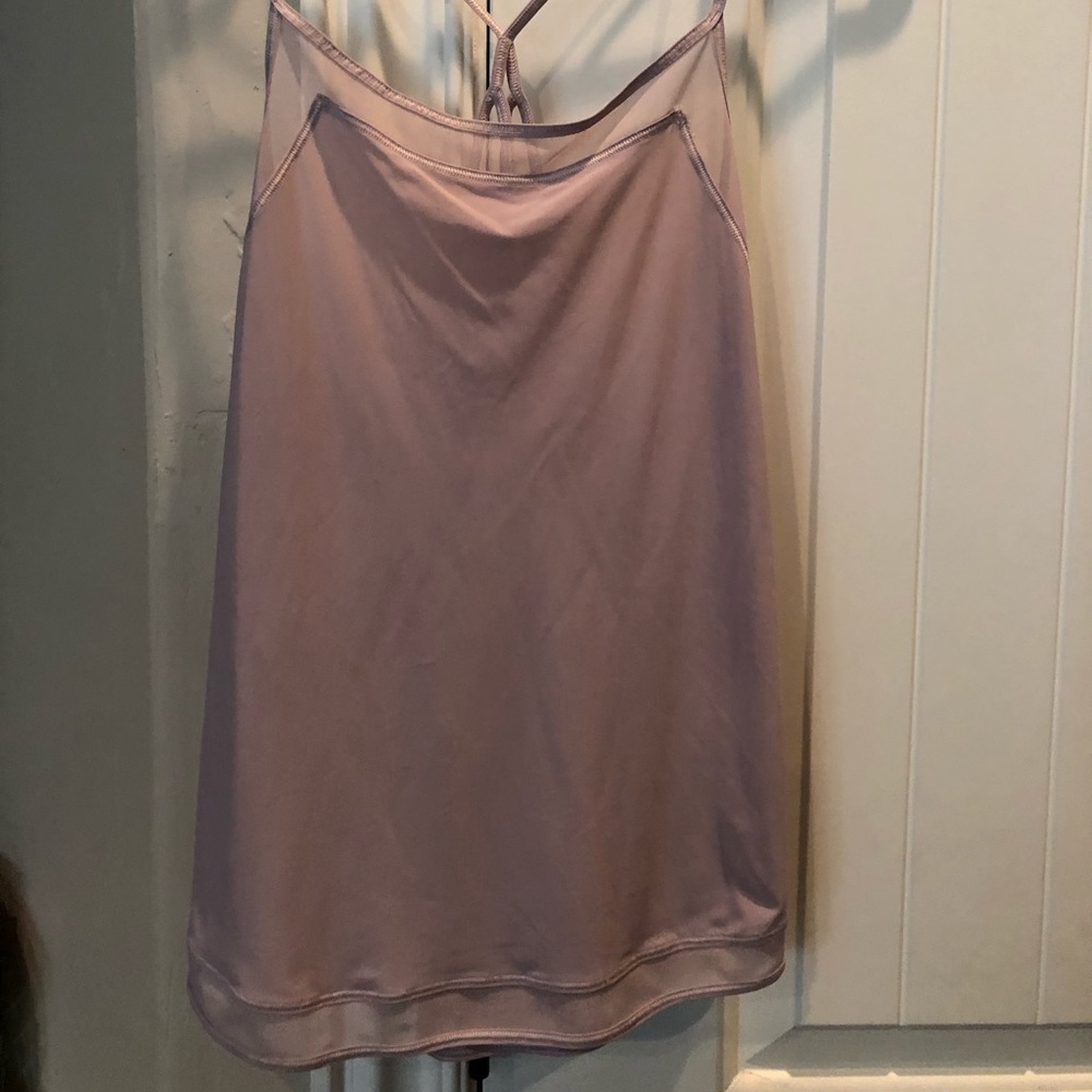 Lululemon top size 2